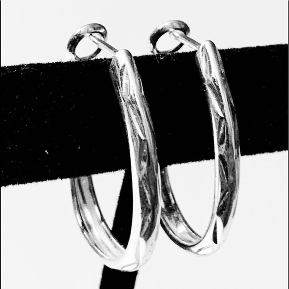 Oval Sterling Silver Hoop Earrings - Picture 5 of 5